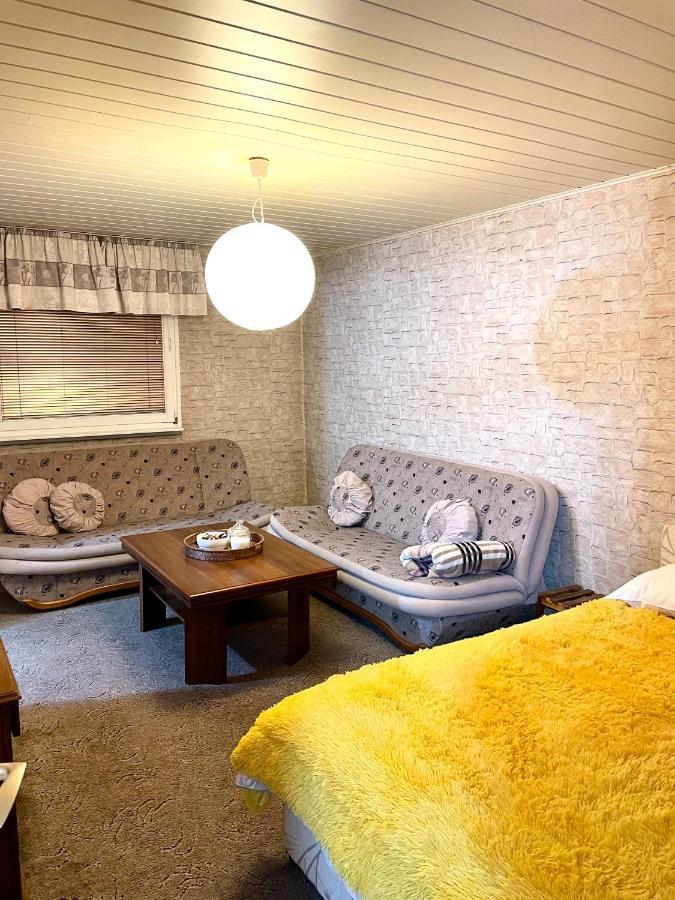Airport Sarajevo Apartment 2 Eksteriør billede
